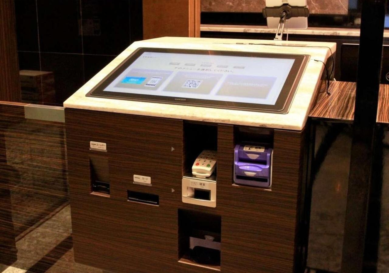 Apa Hotel Okayama Ekimae Екстер'єр фото