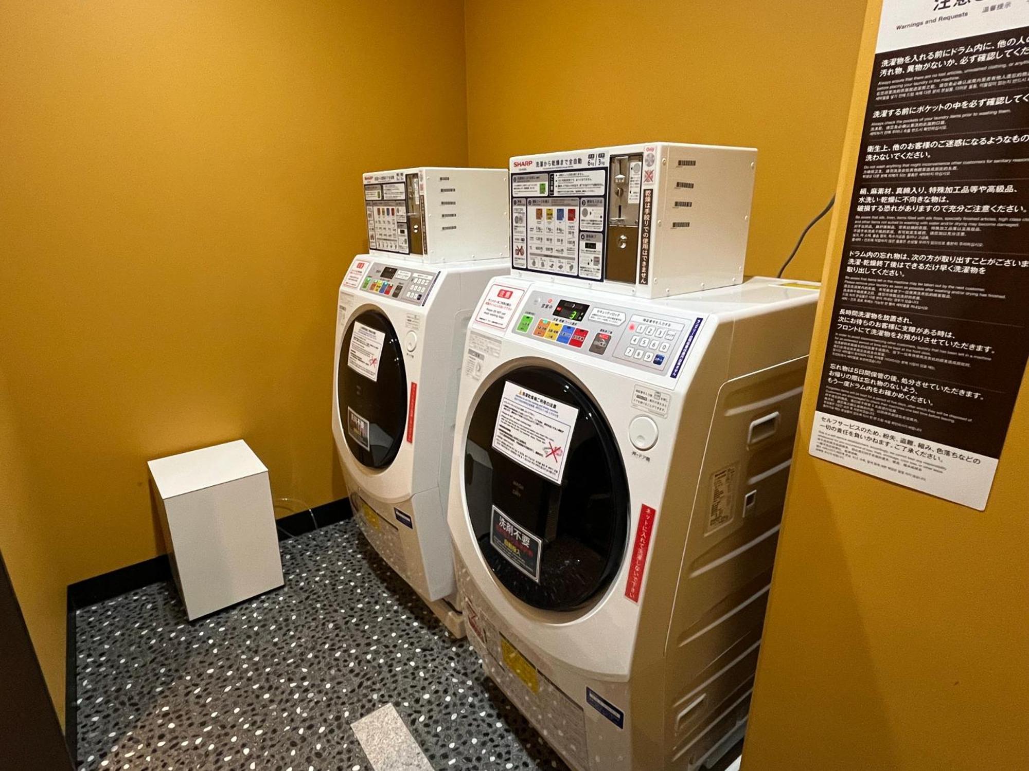 Apa Hotel Okayama Ekimae Екстер'єр фото