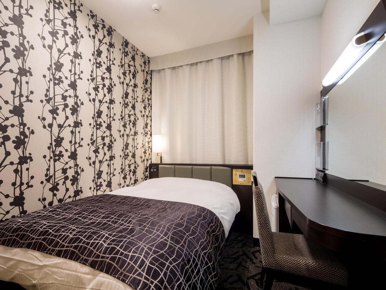 Apa Hotel Okayama Ekimae Екстер'єр фото